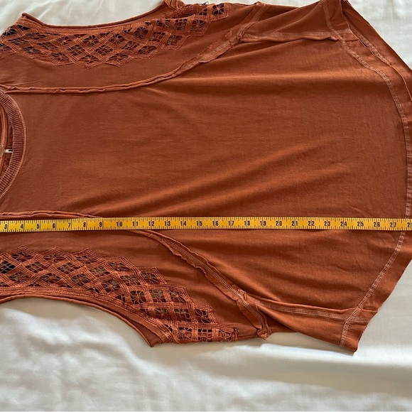 Free People Table For Two Oversized Sleevless Cotton Lace embellished Top Sz S - Picture 14 of 15